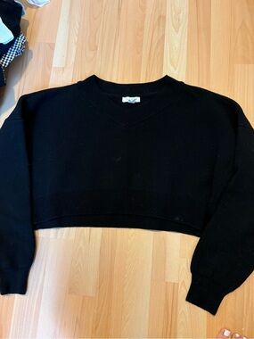 Topshop Black Cropped V-Neck Sweater